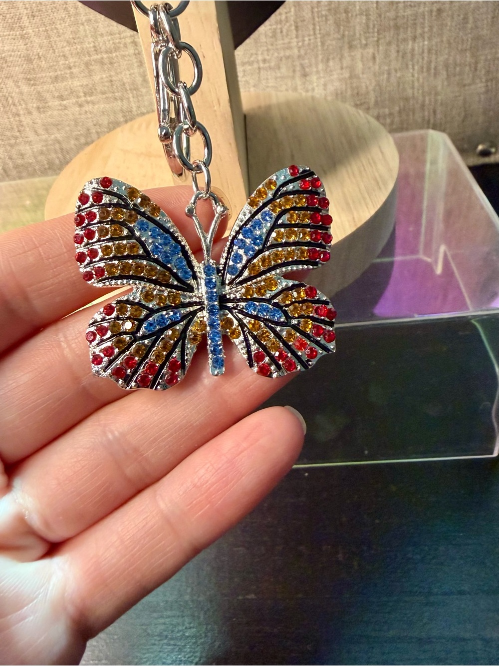 Multicolor Butterfly Keychain - Picture 2 of 3